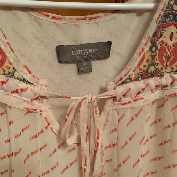 Umgee Tunic Medium - Picture 2 of 2